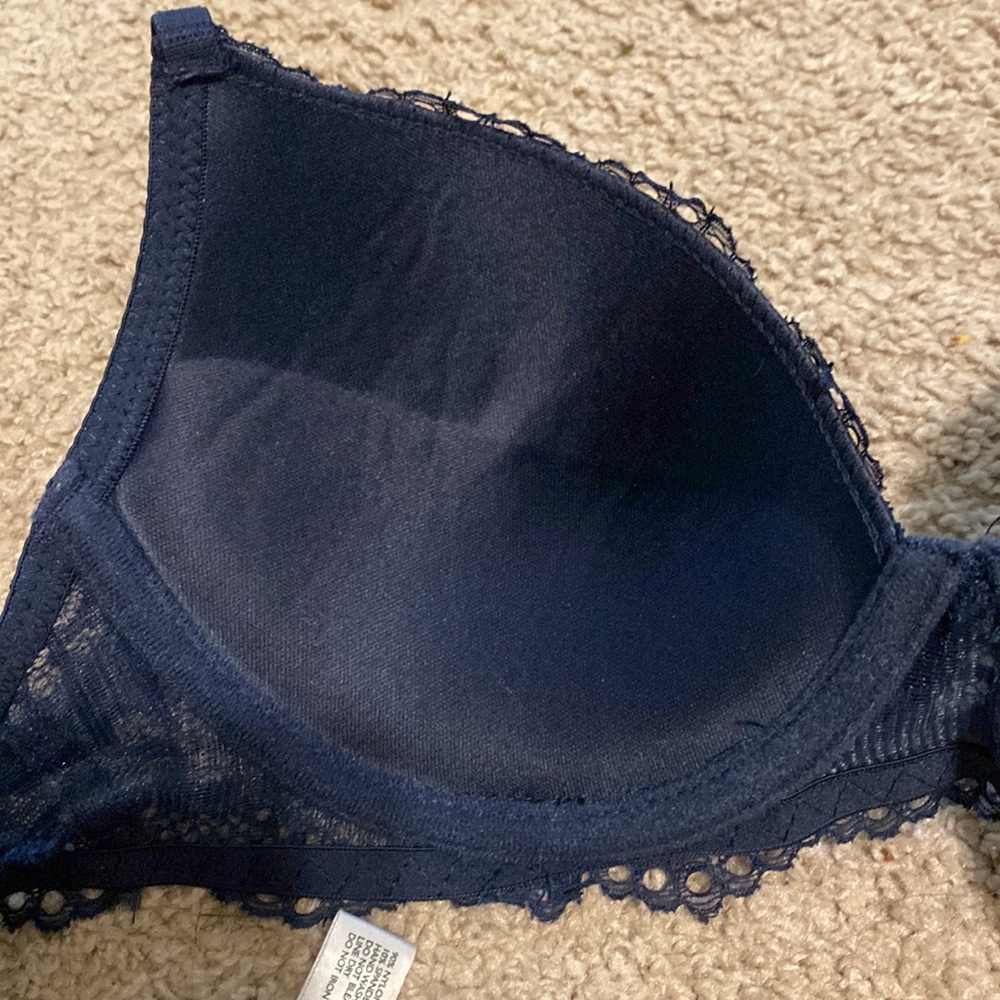 Laura Ashley Navy Blue Lace Bra - Picture 9 of 10